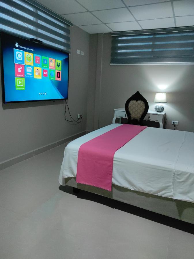 גוויאקיל Royalinn מראה חיצוני תמונה